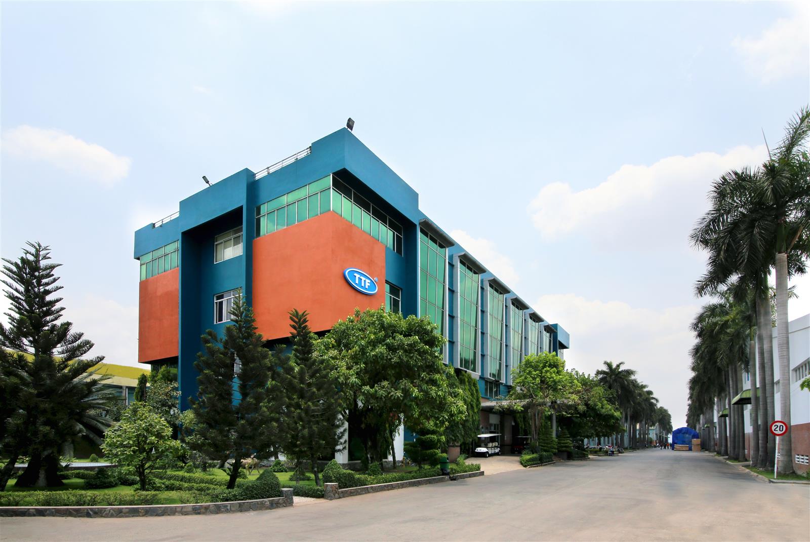 Đồ Gỗ Việt Nam - Vươn Tầm Ra Thế Giới 2021