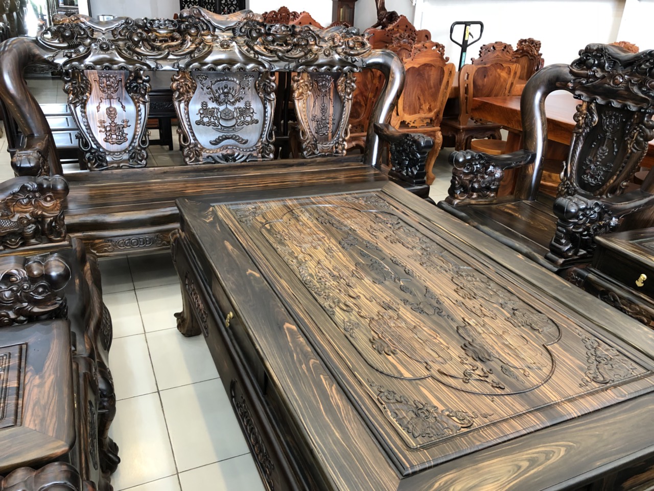 Gỗ Mun Sọc Giá Bao Nhiêu, Đặc Điểm Và Ứng Dụng