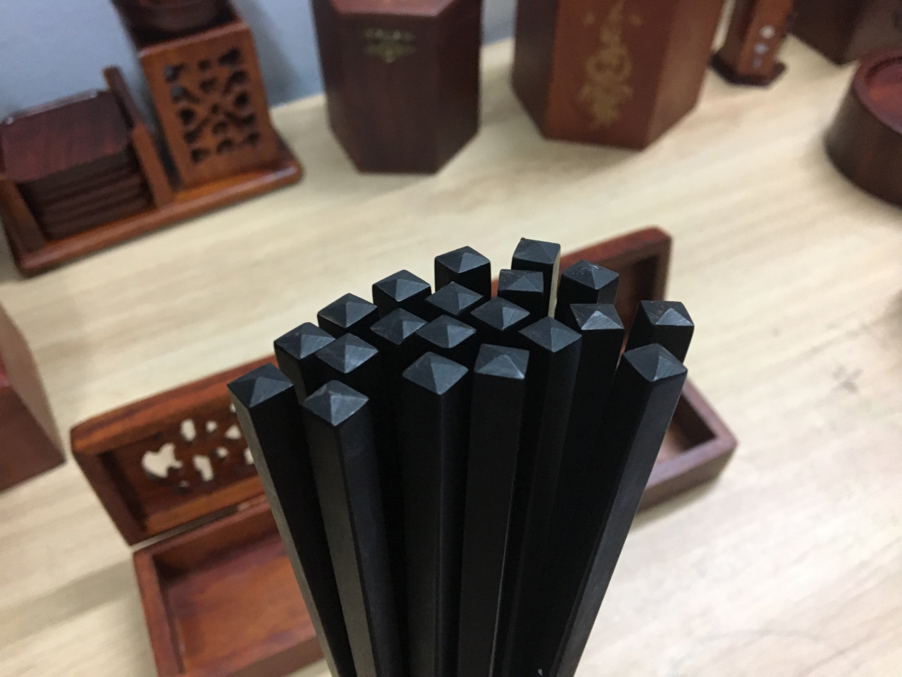 Gỗ Mun Đá - Gỗ Mun Sừng - Đặc Điểm, Ứng Dụng, Mức Giá